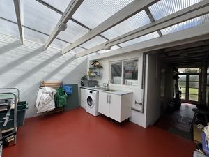 UTILITY ROOM/GARDEN ROOM- click for photo gallery